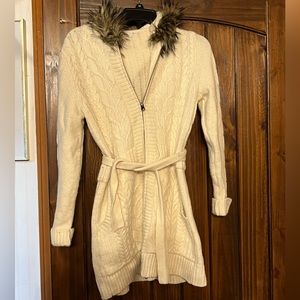 WOOLRICH sweater jacket belted cream hooded faux fur hood size small S womens